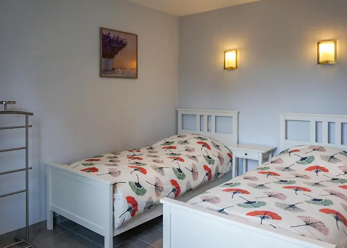 3 Bedroom Cozy In Minervois *